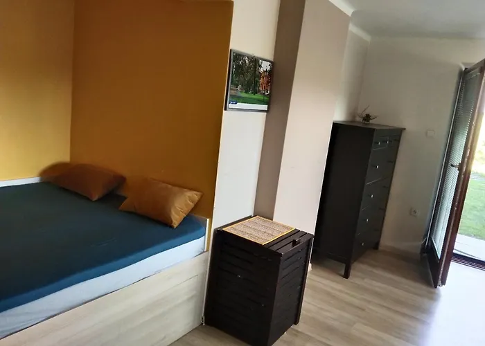 Venkovská Pohoda S Výhledem Na Beskydy *